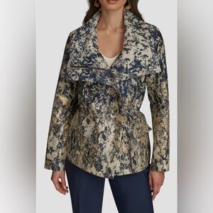 Donna Karan Women's Blue and Cream Trench Coat